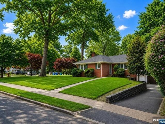 Kensington Ave, Norwood, Home For Sale