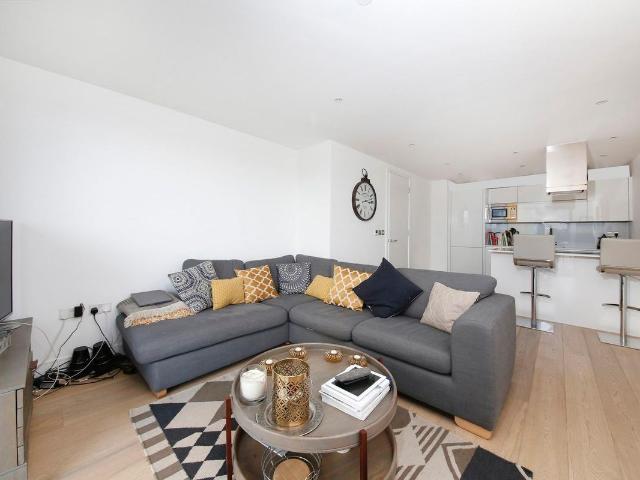 Kensington Apartments, 11 Commercial Street, London E1, 1 bed flat to rent, £2,600 pcm | PrimeLocation