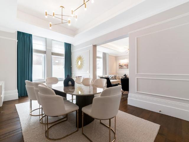 Kensington Court Gardens, London W8 4 bed apartment to rent £20,999 pcm £4,846 pw