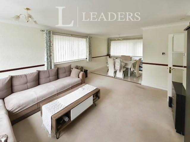 Kensington Court, Quainton Close, Cambridge CB5, 2 bed flat to rent, £1,350 pcm | PrimeLocation