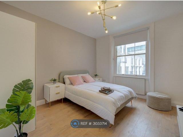 Kensington Gardens Square, London W2, 1 bed flat to rent, £2,590 pcm | PrimeLocation