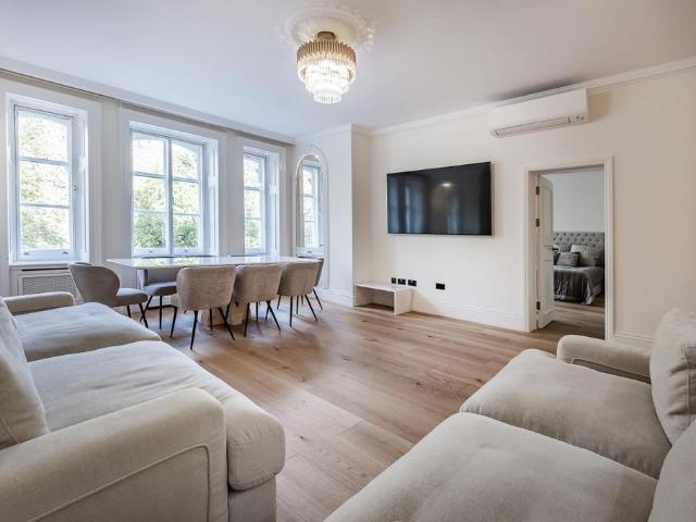 Kensington Gore London SW7 3 bed apartment to rent £9,750 pcm £2,250 pw