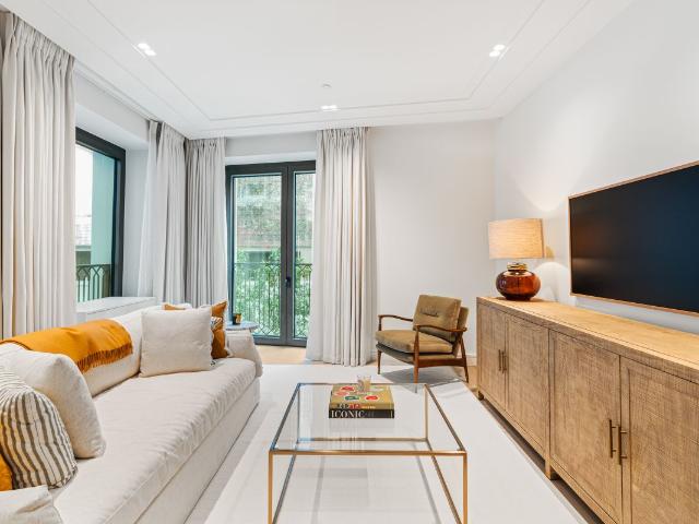 Kensington High Street, Kensington, London W8, 2 bed flat to rent, £14,083 pcm | PrimeLocation