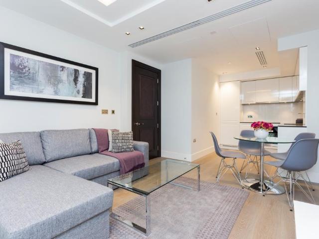Kensington High Street Kensington W14 1 bed apartment to rent £3,467 pcm £800 pw