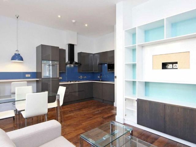 Kensington High Street, Kensington W8, 1 bed flat to rent, £2,750 pcm | PrimeLocation