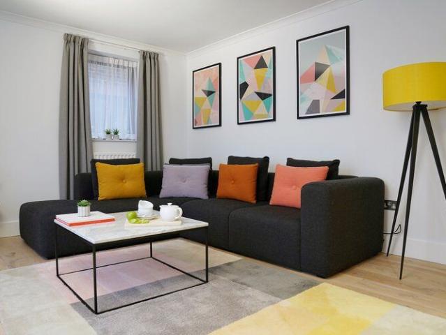 Kensington High Street, London W8, 2 bed flat to rent, £12,133 pcm | PrimeLocation