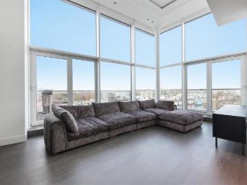 Kensington High Street, W14 3 bed flat to rent £20,000 pcm £4,615 pw