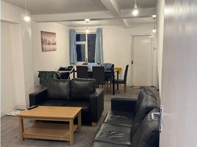 None, 1 bed property to rent, £215 | PrimeLocation
