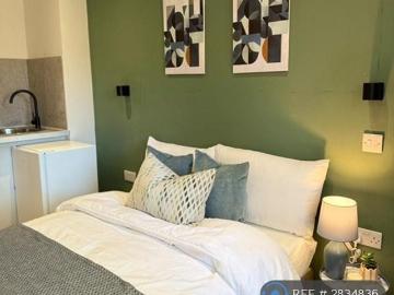 Keats Way, West Drayton, UB7 Studio to rent £1,000 pcm £231 pw