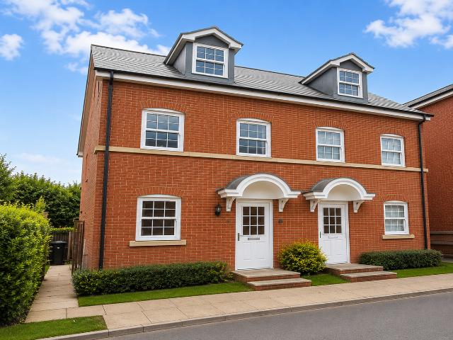 Keats Corner, Canterbury CT1, 3 bed property to rent, £1,600 pcm | PrimeLocation