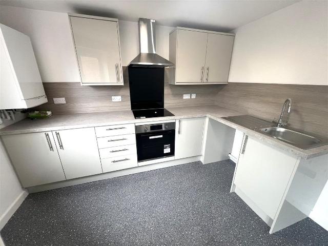 Keary Street, Stoke On Trent ST4, 2 bed flat to rent, £780 pcm | PrimeLocation