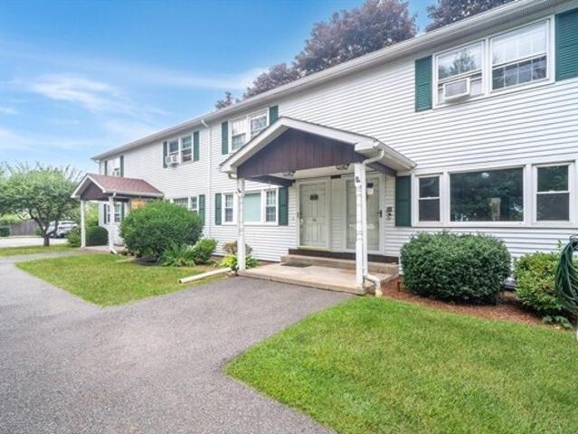 Keegan Ln Unit E, Greenfield, Condo For Sale