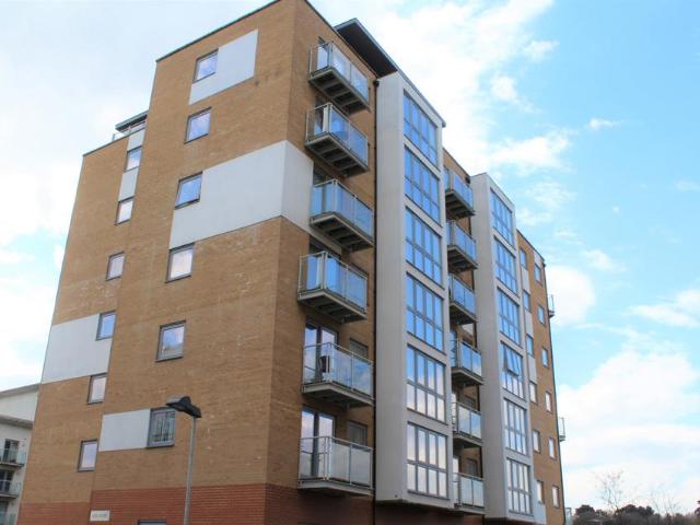 Keel Point, Colchester CO2 2 bed apartment to rent £1,225 pcm £283 pw