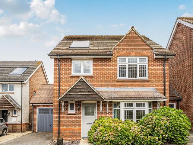 Keele Avenue, Maidstone ME15, 4 bed detached house to rent, £2,100 pcm | PrimeLocation