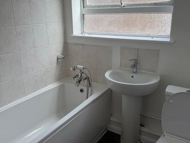 Keelers Way, Colchester CO6, 4 bed semi detached house to rent, £1,600 pcm | PrimeLocation