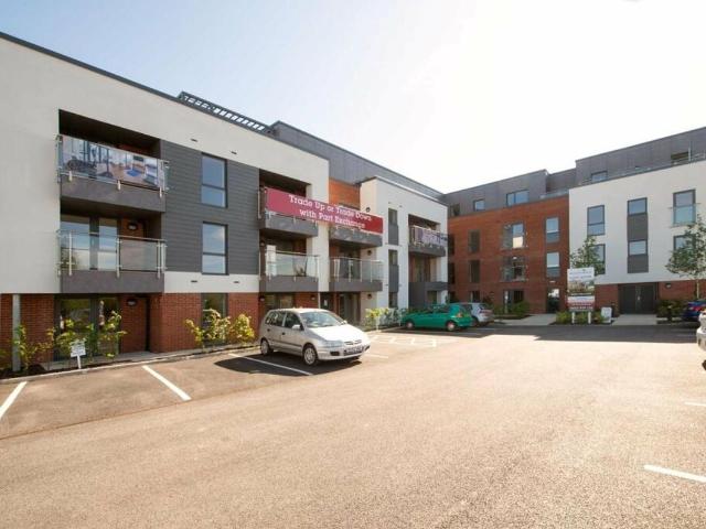 Keeper Close, Taunton TA1, 2 bed flat to rent, £2,305 pcm | PrimeLocation