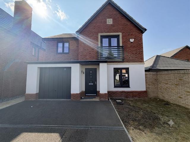 Keighley Close, Milton Keynes MK10, 4 bed detached house to rent, £2,300 pcm | PrimeLocation