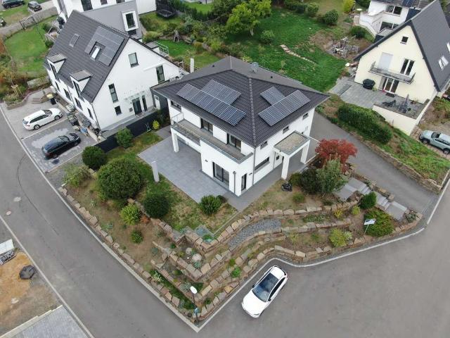Kein gewöhnliches Haus. und deshalb auch keine gewöhnliche Anzeige