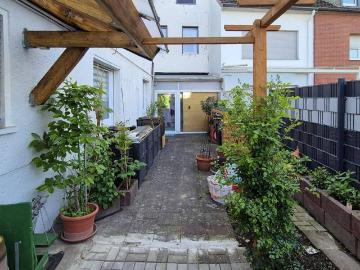 Kein Zweifamilienhaus von der Stange 387 m² voller Möglichkeiten für Menschen mit Vision