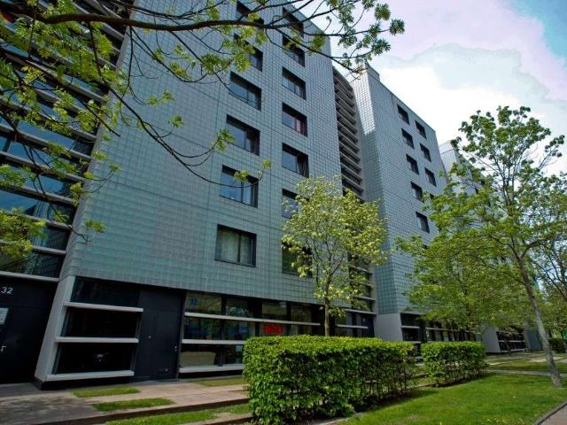 Keine 0815 Wohnung mit Blick über Hamburg