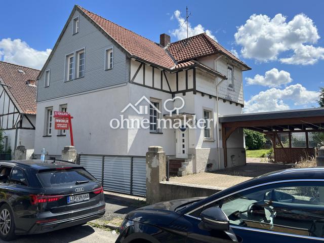 Keine Provision Einfamilienhaus mit Anbau und großem Carport ruhig gelegen in Ilsede