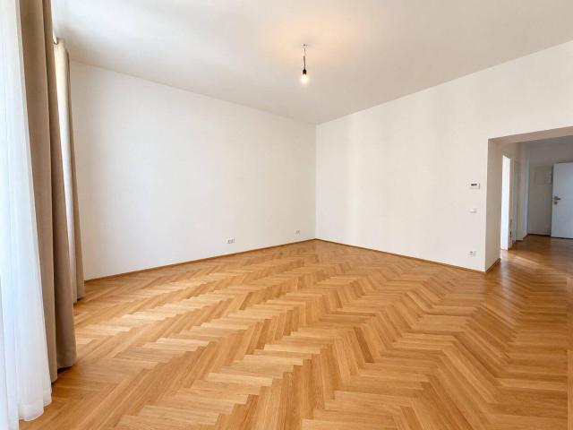 KEINE PROVISION! Sofort einziehen & wohlfühlen | stilvoll saniert | top angebunden!