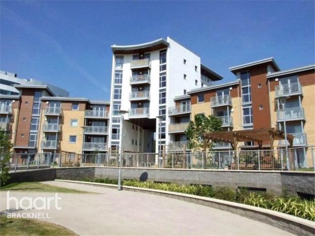 Kelvin Gate, Bracknell 2 bed apartment to rent £1,550 pcm £358 pw