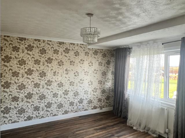 Kelvin Drive, Moodiesburn, G69 0LR, United Kingdom | 2 bed apartment for rent #139545621 | Rentberry