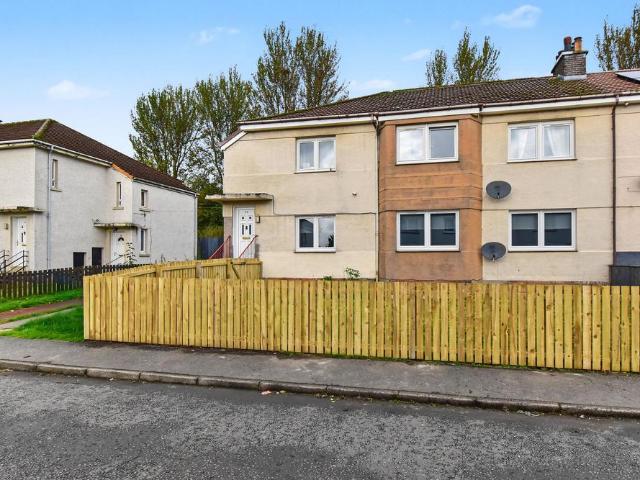 Kelvin Way, Kilsyth, G65 4 bed flat to rent £950 pcm £219 pw
