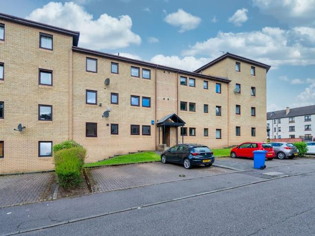 Kelvindale Gardens, Glasgow, North Kelvinside G20, 2 bed flat to rent, £1,200 pcm | PrimeLocation
