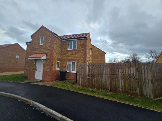 Keld House Gardens, Middlesbrough TS3, 4 bed property to rent, £1,100 pcm | PrimeLocation