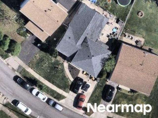 Keller Pl W