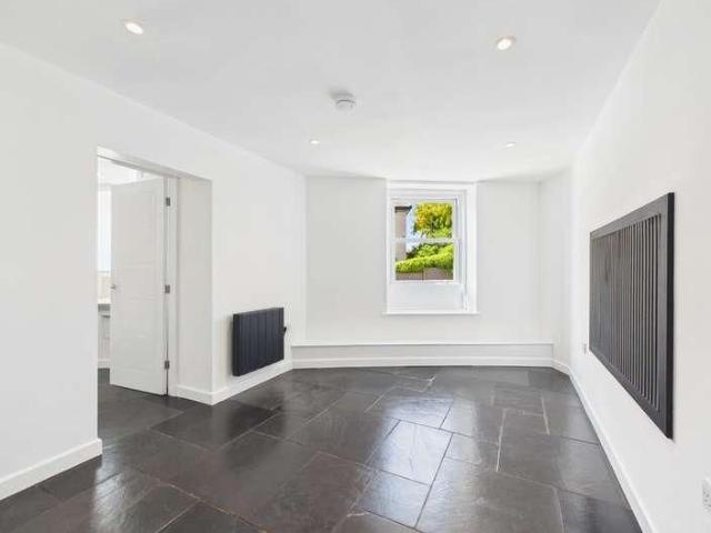 Kellet Road, Carnforth, Lancashire, LA5