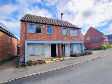 Bilston, West Midlands, Midlands - Garden