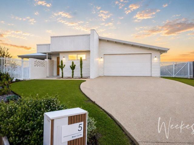 KELLYS BEACH STATEMENT HOME