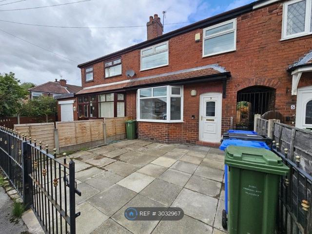 Kelsall Drive, Manchester M43, 3 bed terraced house to rent, £1,295 pcm | PrimeLocation