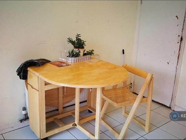 Kelsey Crescent, Cambridge, CB1 1 bed in a house share to rent £680 pcm £157 pw
