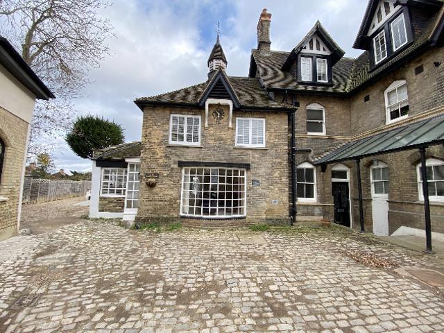 Kelsey Lane, Beckenham BR3, 2 bed property to rent, £2,100 pcm | PrimeLocation