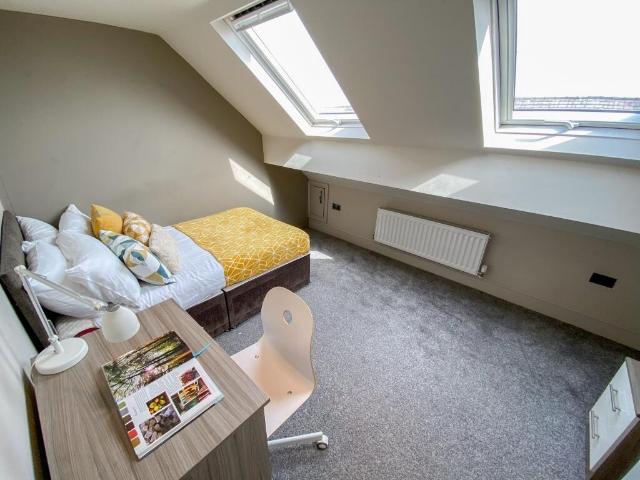 Kelso Road, Liverpool 6 bed terraced house to rent £2,470 pcm £570 pw