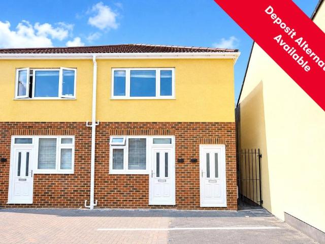 Kelston Road, BRISTOL BS10 1 bed apartment to rent £1,100 pcm £254 pw