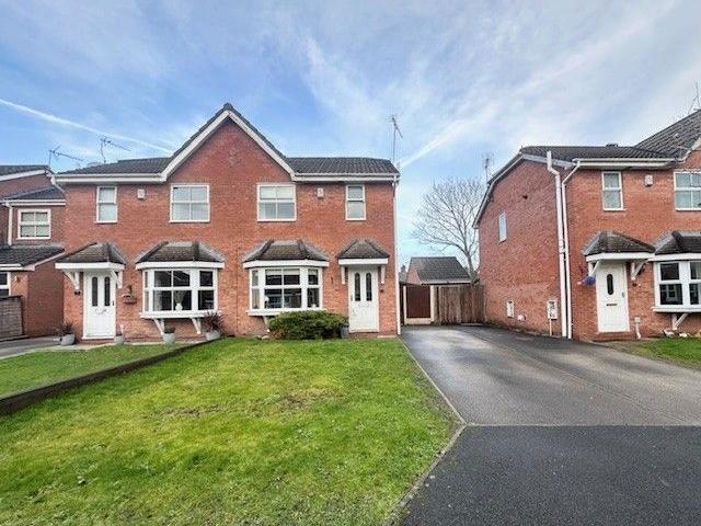 Kelstern Close, Northwich CW9, 3 bed property to rent, £1,100 pcm | PrimeLocation