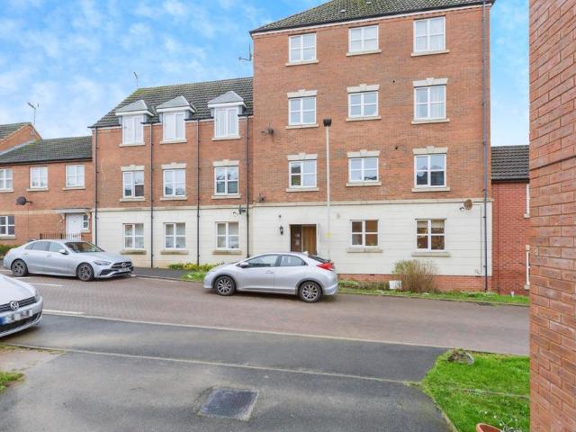 Kepwick Road, Leicester, LE5 2 bed flat to rent £950 pcm £219 pw