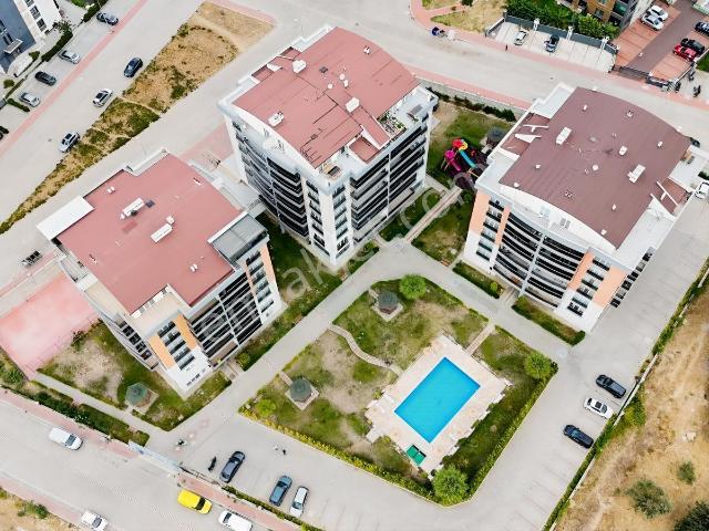 Kepez Yeni Devlet Hastanesi Yakını 220m2 4+1 Dubleks