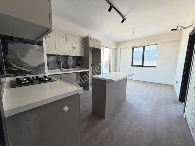 Kepez Çankayada Şehir Hastanesi Yakını 1+1 Kiralık Daire