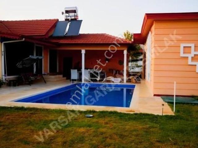 Kepez Camlıca Mh 2000 Mt Tarla İçinde Villa