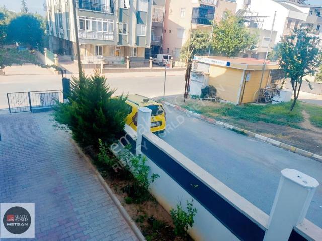 Kepez Dsi Arkası Barış Mahallesi Kiralık 2+1 Temiz Daire