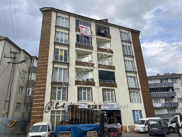 Kepez Emlak'tan Solak Yol Ayrımında Kiralık 1+1