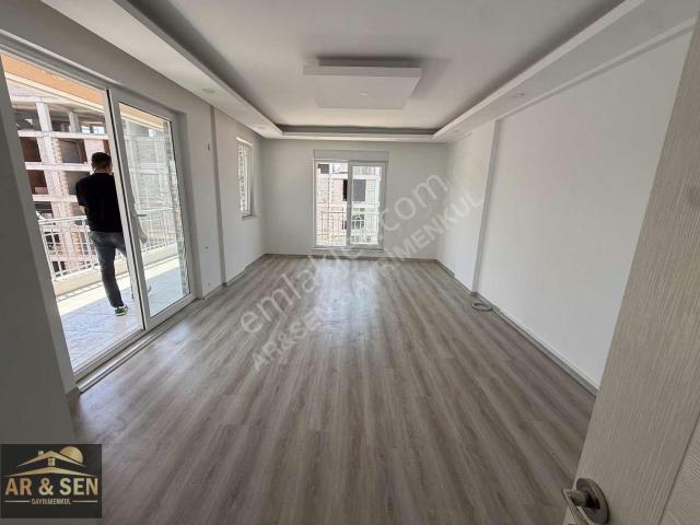 Kepez Gazi Mah Ultra Geniş Asansörlü 2+1 Kiralık Daire