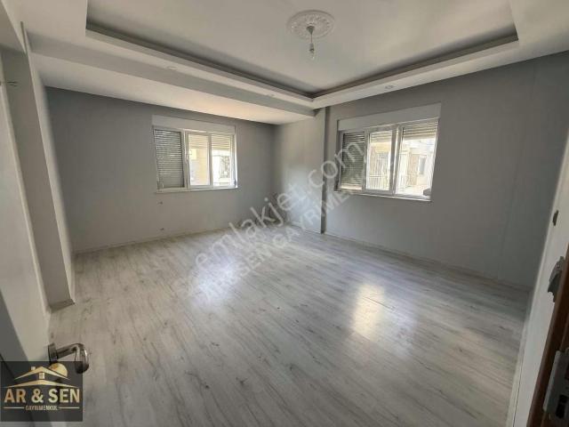 Kepez Gazi Mah Pullmark Avm Arkası 3+1 Dört Yıllık Katta Kiralık