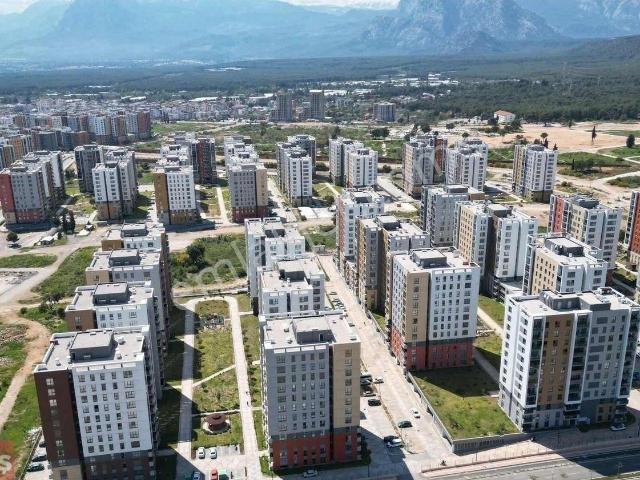 Kepez Mah. Suryapı'da Satılık 72m2 Brüt 1+1 Daire